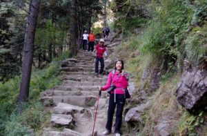 Lukla to phakding distance 6.2 km