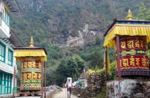 Kathmandu to Lukla to Phakding trek weather and climate