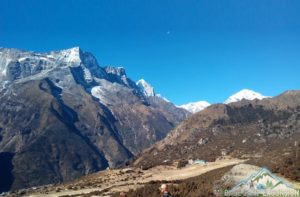 Mount Everest tours for family with kids and seniors enjoy Everest base camp family trek with kids