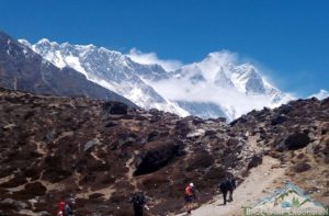 Around Everest circuit trek to conquer EBC, Gokyo lakes & 3 passes