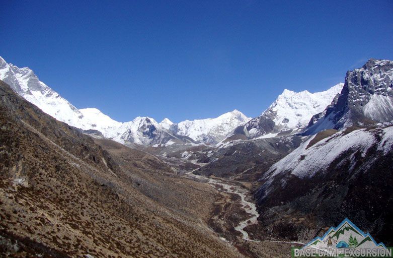 Everest base camp trek guide - Everest base camp trek without a guide and porter