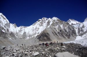 trekking to Everest base camp - What to expect on a trekking to Everest base camp Nepal
