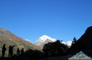 Favorable weather, climate & temperature makes Everest base camp trek in March surprising trip to Himalayas