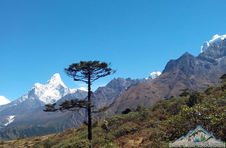 Explore Himalaya Everest base camp trek in November - Everest trip
