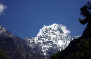 Hiking Mount Everest - Classic Mount Everest base camp hiking trips to Nepal