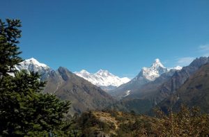 Hiking to Everest base camp - Autumn season all inclusive Everest base camp trek in Nepal