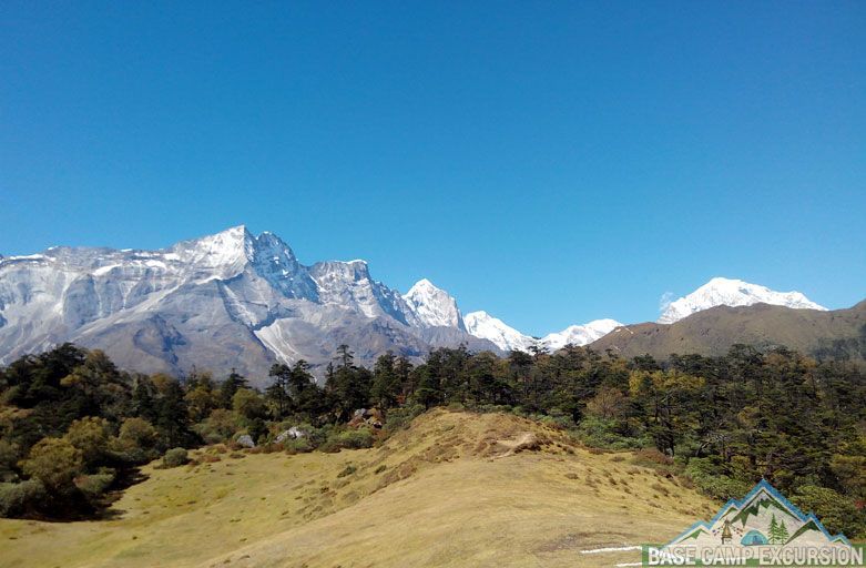 Mt Everest base camp trek in June - Trip to Mount Everest