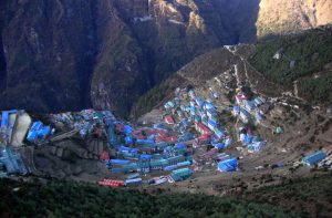 Namche bazaar - Namche bazaar travel facts - Visit Namche bazaar hotels & weather guide