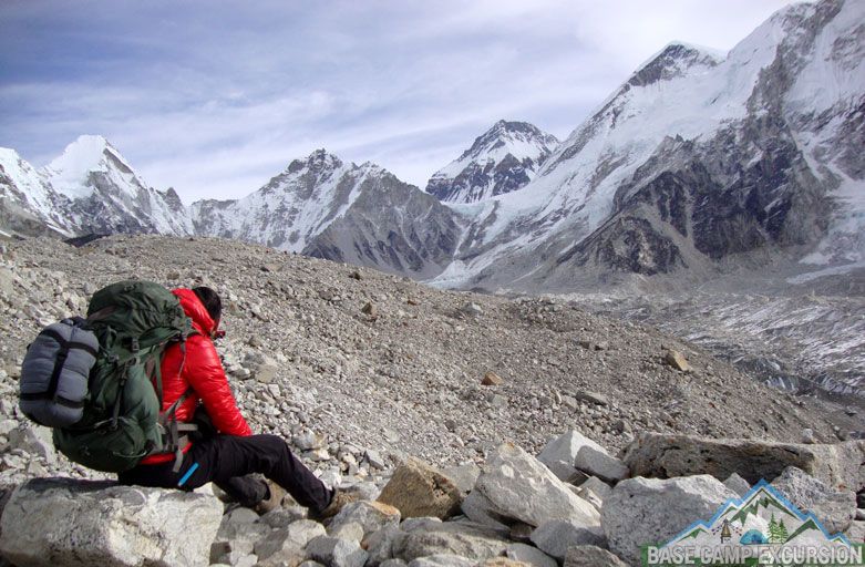 4 Season down sleeping bag for Everest base camp trek