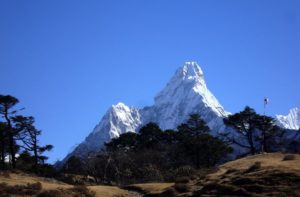 Daily travel diary a Mount Everest base camp trek journal