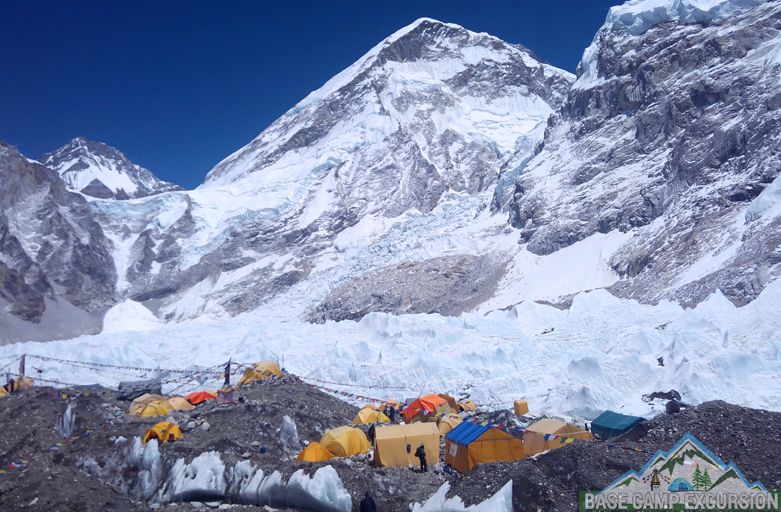 Where is Everest base camp location Khumjung 56000 Nepal, South Asia