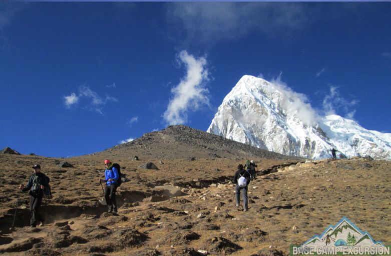 Must bring useful toiletries for Everest base camp trek Nepal